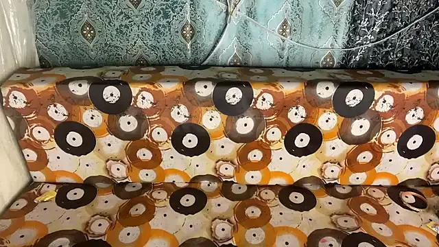 shuhana_ on StripChat 