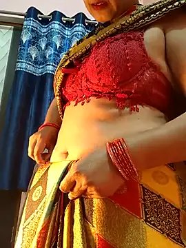 Simran_bhabhi0 on StripChat