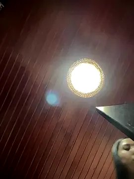 Sofia_Collins- on StripChat