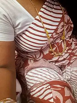 Tamil_Ammani on StripChat