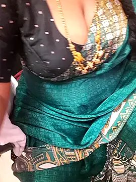 Tamil_Ammani on StripChat