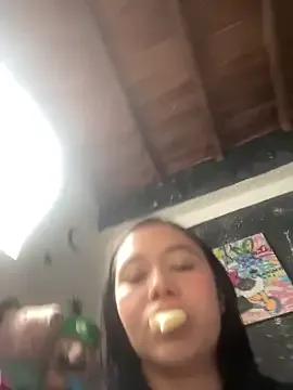 teencutee on StripChat 