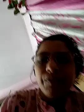 thanusi_2 — Freechat on StripChat