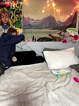 TrenaAnne on StripChat