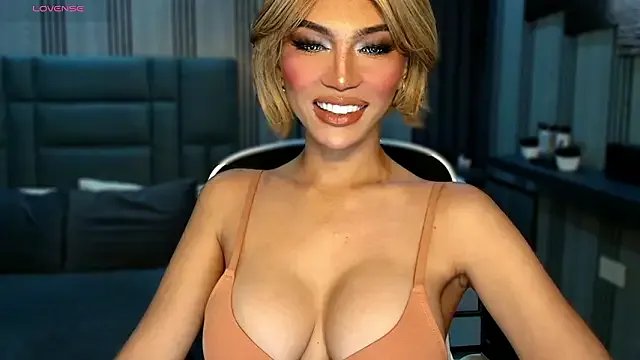 TsWomanofyourdesire_ — CUM SHOW AND EAT MY OWN CUM!