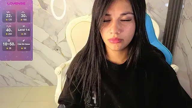 Violetta_jhonson_a — Twerking and spank ass x3