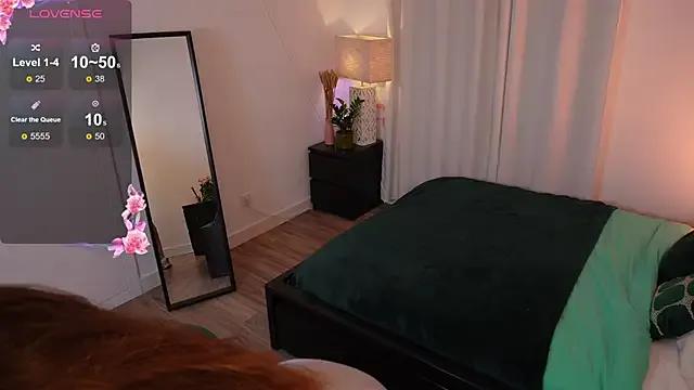 yess_kiki on StripChat 