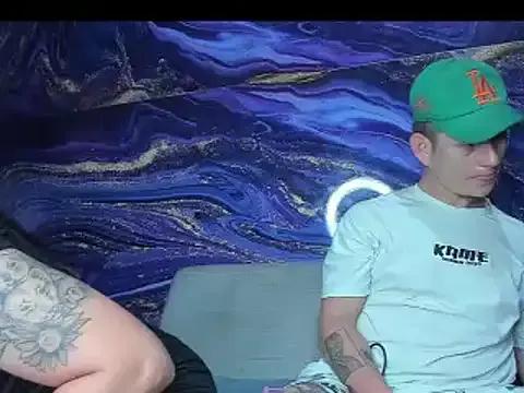 Zara_cum69 on StripChat 